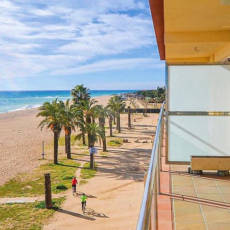 Awesome Apartment In Santa Susanna With Kitchen Exterior photo